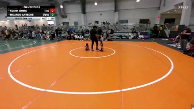 44 lbs Champ. Round 1 - Clark White, Texas Elite Wrestling Club vs Ricardo Arteche, El Paso Wildcats Wrestling Club