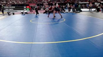 5A 215 lbs Quarterfinal - Daniel Salinas, Minico vs Trey Smith, Jerome