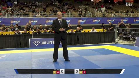 Jethro Daniel Reyes Merenick vs Gabriel Weiss Gama 2026 Pan Kids Jiu-Jitsu IBJJF Championship