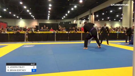 SEAN JOSEPH FOLEY vs ROBERT BRIAN GORTNEY 2019 World Master IBJJF Jiu-Jitsu Championship