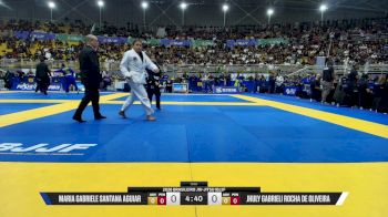 Jhuly Gabrieli Rocha De Oliveira vs Maria Gabriele Santana Aguiar 2026 Brasileiro Jiu-Jitsu IBJJF