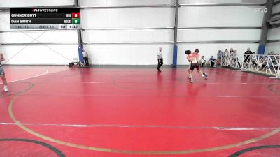 138 lbs Rr Rnd 3 - Gunner Butt, Indiana Outlaws Black vs Dan Smith, Micky's Maniacs White