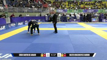 Valter Kruczkievecz Gardini vs Erick Santos De Araujo 2025 Brasileiro Jiu-Jitsu IBJJF