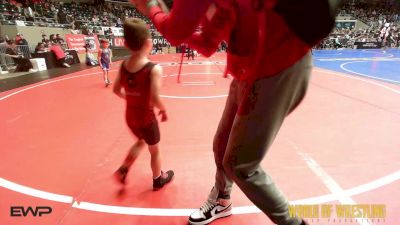 46 lbs Round Of 16 - Walter Walker, Fitness Fight Factory Wrestling Club vs Cru Mantanona, MANTANONA-TC