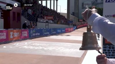 Final 1K: Watch The Fast Finish Into The Roubaix Velodrome At The 2022 Paris-Roubaix Femmes