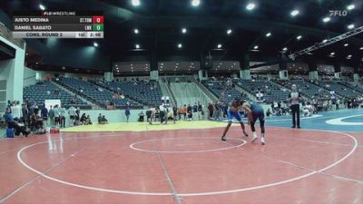 125 lbs Cons. Round 2 - Justo Medina, St. Thomas University vs Daniel Sabato, Lindsey Wilson (Ky.)