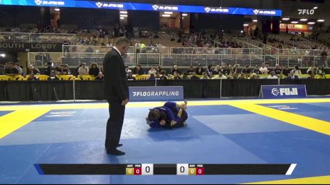 Carmela E. Casillas vs Kaiya Lyn Naughton 2025 Pan Jiu Jitsu IBJJF Championship