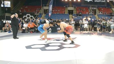285 lbs Champ. Rd Of 128 - Skylar Folau, Oregon vs Carter Johnson, North Dakota
