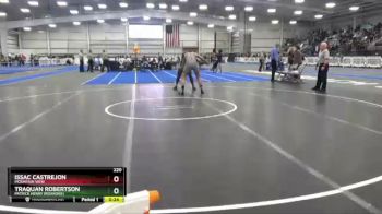 220 lbs 3rd Place Match - Traquan Robertson, Patrick Henry (Roanoke) vs Issac Castrejon, Mountain View