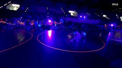 126 lbs Cons. Round 2 - Hunter Leavitt, Champions Wrestling Club vs Hunter Young, Champions Wrestling Club