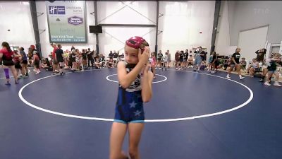 24 kg Semifinal - Tyanna Evans, MGW Death By Chocolate vs Lexi Beers, WOW