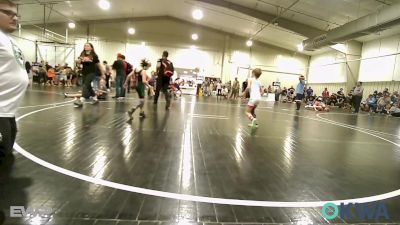 46 lbs Rr Rnd 3 - Emerson Williams, Collinsville Cardinal Youth Wrestling vs Atlas Fernandez, Derby Wrestling Club