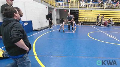 45 lbs Consi Of 16 #2 - Payslinn Anson, Newkirk Takedown Club vs Iris Morgan, Madill Takedown