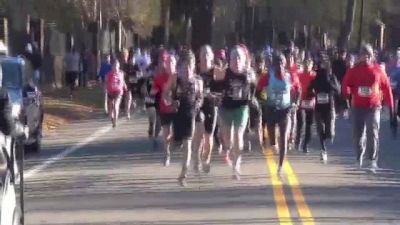 Sambu solos a 14:05 5k at the Oyster Bay Turkey Trot