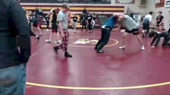 132 lbs Champ. Round 1 - Josh Rowe, Steilacoom vs Michael Manibusan, Clover Park