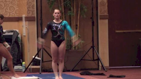 Twistars (Kamerin Moore) - 9.725 V2