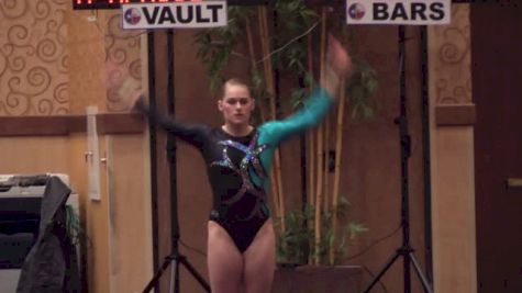 Twistars (Kamerin Moore) - 9.725 V1