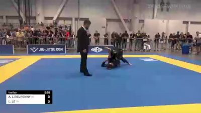 ALISA L REUPENNY vs LYNN LE 2022 IBJJF Jiu-Jitsu CON International