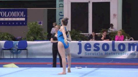 Peyton Ernst's New Floor Routine