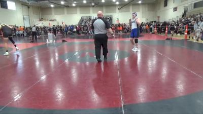 Round 1 - Ethan McIntosh, Sarbacker Wrestling vs Garrett Dagestad, St. Croix Falls