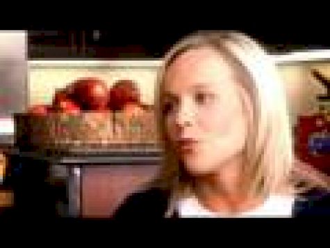 Shannon Miller and Amanda Borden Cream of Wheat Commercial