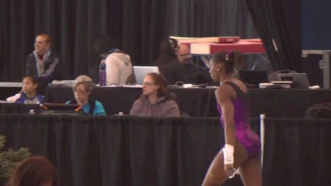 Nia Dennis' Huge Bar Set, Pac Rims Training Day 1