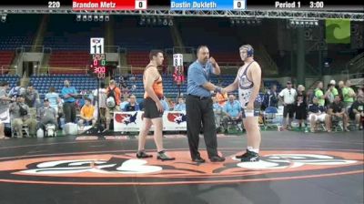 220lbs Quarter-finals Brandon Metz (ND) vs. Dustin Dukleth (CA)