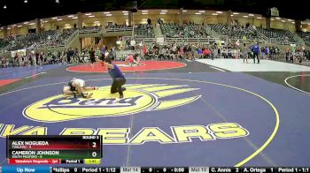 128 lbs Round 3 (4 Team) - Cameron Johnson, South Medford vs Alex Nogueda, Tualatin