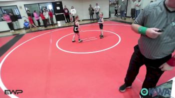 55 lbs Consi Of 8 #2 - Elliott Fox, Locust Grove Youth Wrestling vs Phoebe Roach, Grove Takedown Club