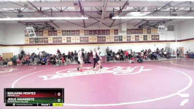 165 lbs Cons. Semi - Benjamin Montez, Fresno City vs Jesus Navarrete, Bakersfield College