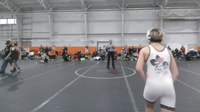 84 lbs Round 6 (10 Team) - Holden Davis, Brecksville vs Brynlee Gilmore, Empyre WC