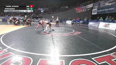 4A Boys 132 lbs Champ. Round 1 - Daniel Jackson, Madras Boys vs Tavin Mauck, St. Helens Boys