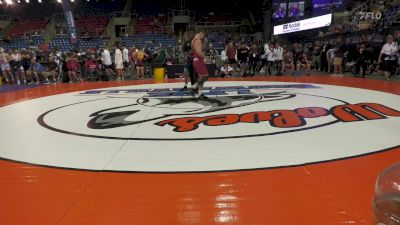 138 lbs Rnd Of 128 - Hunter Hollingsworth, OK vs Cale Stonitsch, IL