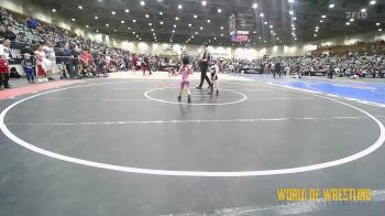 37 lbs Consi Of 4 - Clementine Reed, Legacy Elite Wrestling Club vs Isabella Chacon, Toppenish