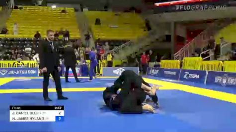 Replay: Mat 6 - 2022 Master IBJJF Jiu-Jitsu Championship | Jun 1 @ 10 AM