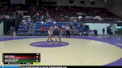 285 lbs 3rd Place Match - Sam Zook, Central College (Iowa) vs Brayan Reyes, Millikin University