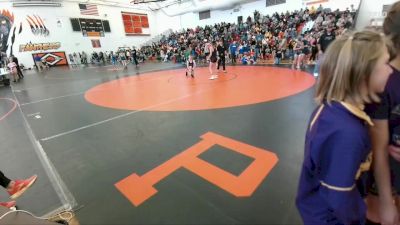98-105 lbs Round 3 - Autumn Kleinfeldt, Powell Middle School vs Arianna Roth, Lander Middle School