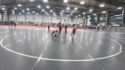 48 lbs Round 2 - 10:45am Saturday - Brody King, West Coast Elite vs Christopher Moreno, Cali Red