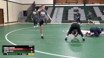 125 lbs Quarterfinal - Mikey Doerr, Southwestern Oregon Community College vs Kyler Pace, Snow