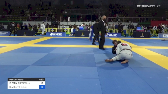 DANIEL VAN RIESEN vs CODY J LUTZ 2022 European Jiu-Jitsu IBJJF Championship