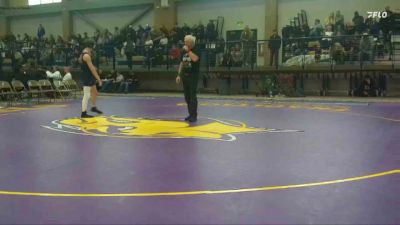 132 lbs Wyatt Garrett, Campbell County vs Holdyn Quick, Scottsbluff