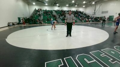 132 lbs Champ. Round 2 - Orlando Pino, Laramie vs Riley Carpenter, Thunder Ridge