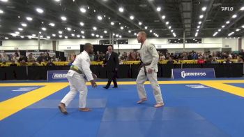 Alexander Hines Kellems vs Wesley Cláudio Pinheiro 2025 World Master IBJJF Jiu-Jitsu Championship