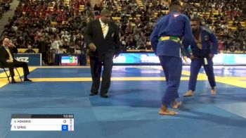 VICTOR HONORIO vs TIMOTHY SPRIGGS 2018 World IBJJF Jiu-Jitsu Championship