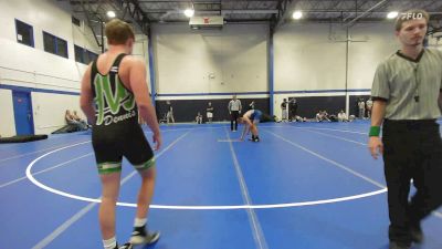 165 lbs Quarterfinal - Finan Mangan, MetroWest United vs Owen Dennis, Harrison