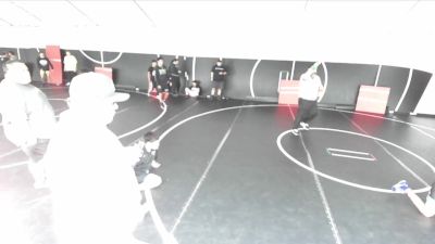 120 lbs Champ. Round 1 - Mariano Ramirez, Yucca Valley Wrestling vs Jesse Velasco, OCRTC