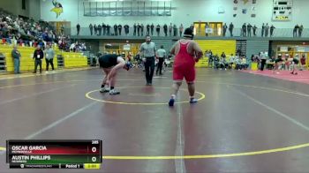 285 lbs Champ. Round 1 - Oscar Garcia, McMinnville vs Austin Phillips, Newberg
