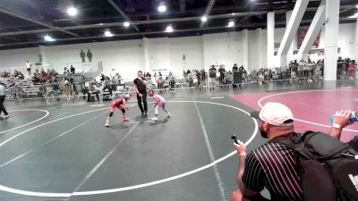 46 lbs 5th Place - Myla Felix, Rby Wc vs Mila Lopez, SoCal Hammers