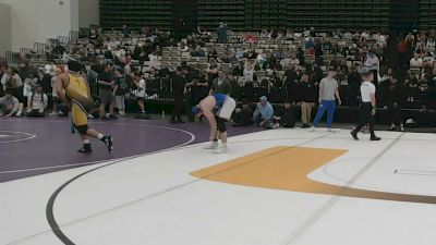 154-H lbs Round Of 32 - Lukas Valentin, CJA vs Brendan Jewels, Kellenberg