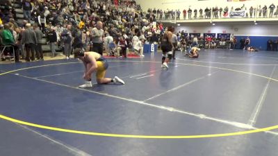 215 lbs R-32 - Isaac Martin, Wheeling Central Catholic vs Carson Cannone, Mt. Lebanon